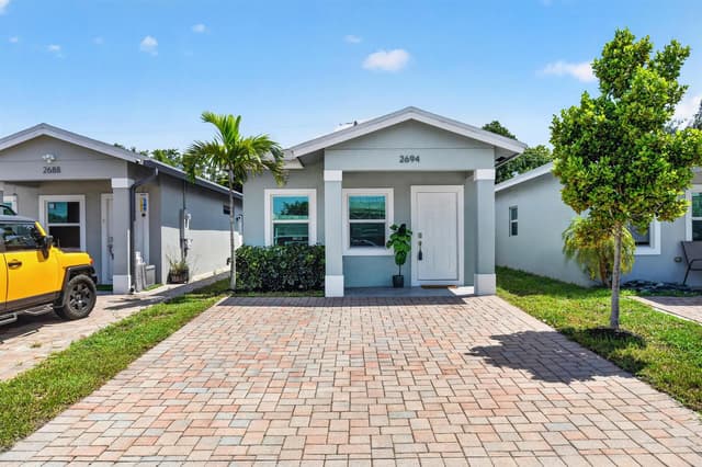 2694 Nokomis Avenue, West Palm Beach FL 33409 - West Palm Beach, FL - Photo 3