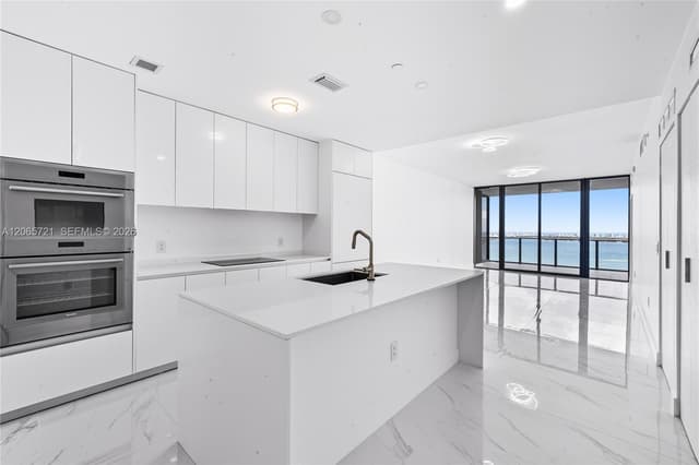 700 NE 24th St # 3502, Miami FL 33137 - Miami, FL - Photo 2