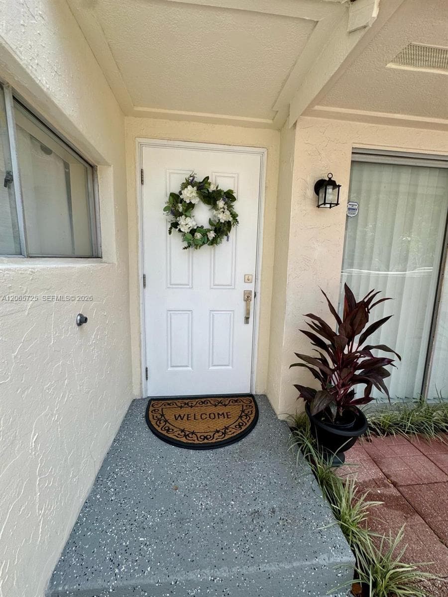832 NW 81st Way # 9, Plantation FL 33324 - Plantation, FL - Photo 1