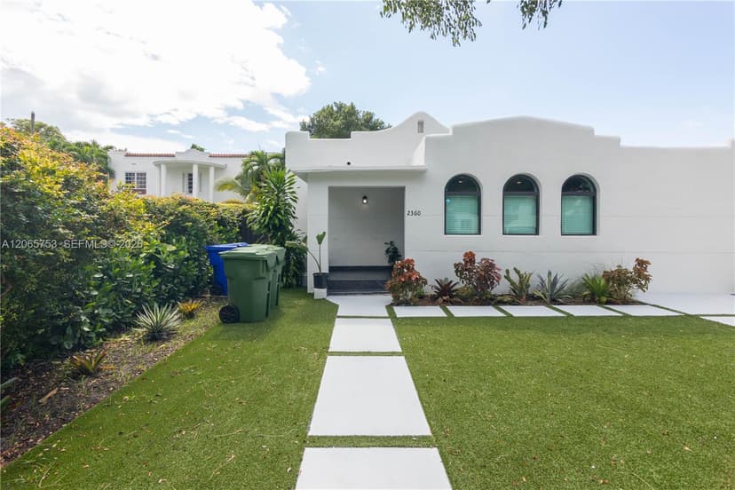 2360 SW 12th St, Miami FL 33135