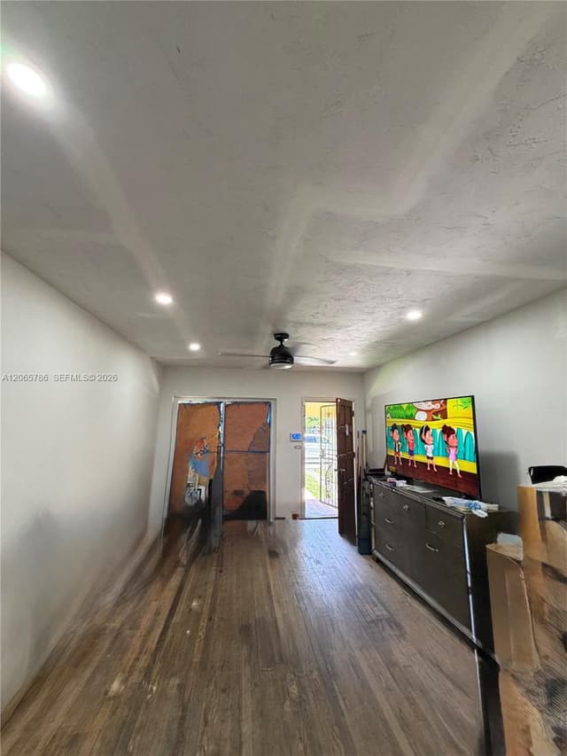 5525 NW 5th Ct, Miami FL 33127 - Miami, FL - Photo 3
