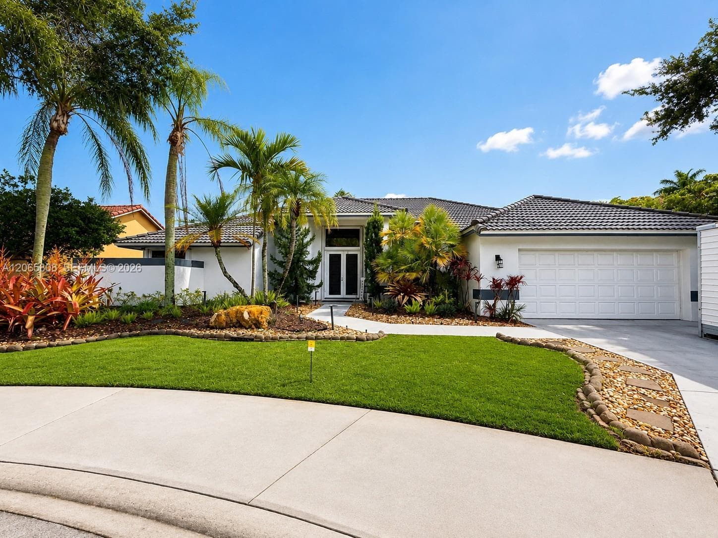 1097 Smoke Tree Ct, Weston FL 33326 - Weston, FL - Photo 1