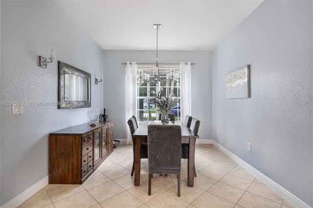4168 SW 183rd Ave, Miramar FL 33029 - Miramar, FL - Photo 6
