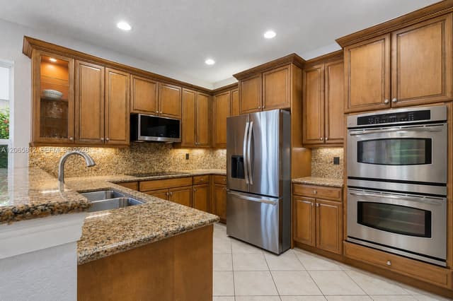 4168 SW 183rd Ave, Miramar FL 33029 - Miramar, FL - Photo 5