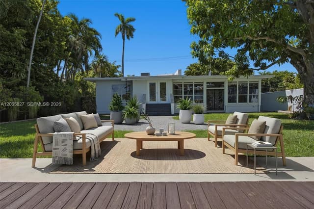 1525 Calais Dr, Miami Beach FL 33141 - Miami Beach, FL - Photo 3