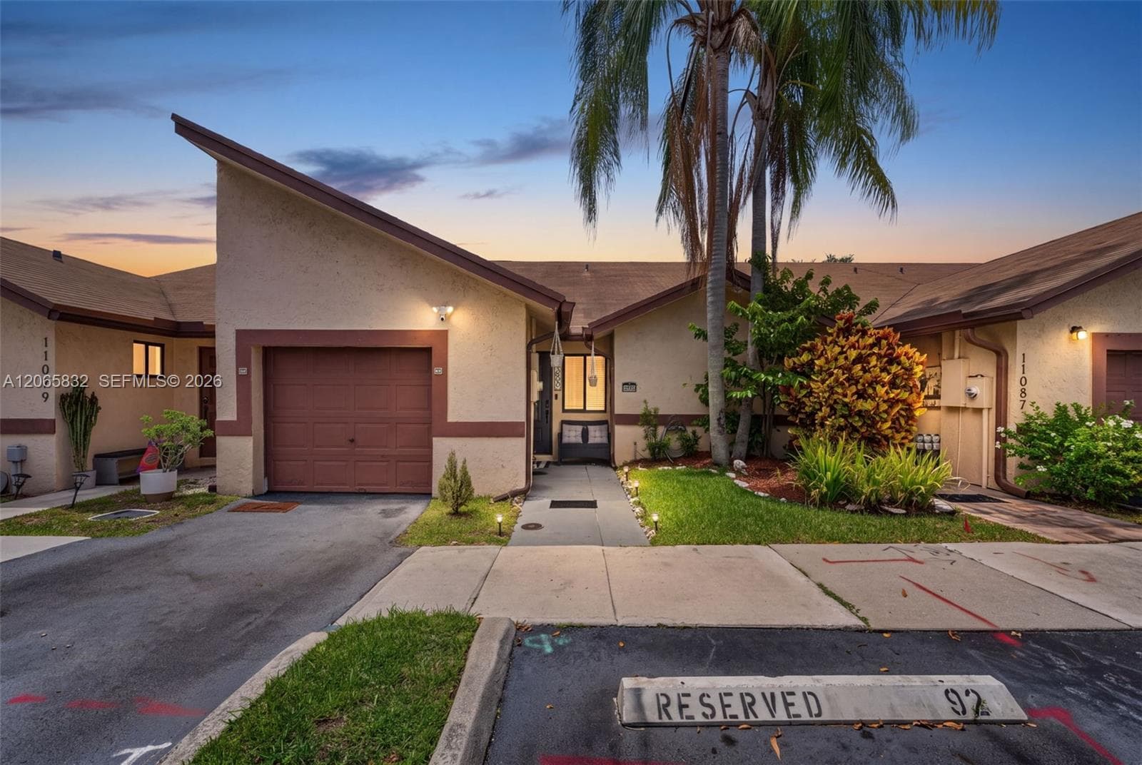 11083 NW 38th Pl, Sunrise FL 33351