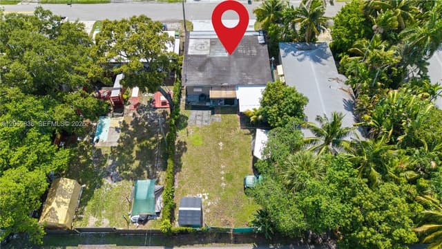 125 SE 2nd Ter, Hallandale Beach FL 33009 - Hallandale Beach, FL - Photo 2