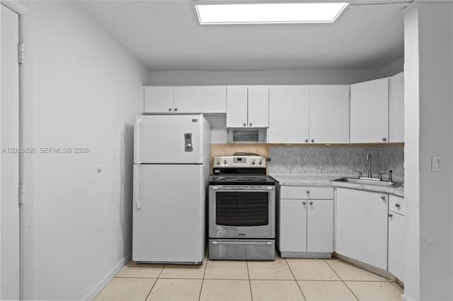 125 SE 2nd Ter, Hallandale Beach FL 33009 - Hallandale Beach, FL - Photo 7