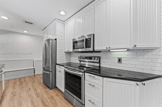 1250 Belmore Ter, Wellington FL 33414 - Wellington, FL - Photo 6