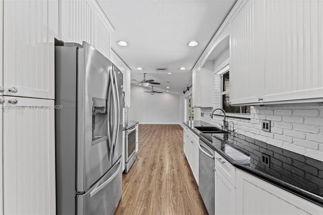 1250 Belmore Ter, Wellington FL 33414 - Wellington, FL - Photo 7