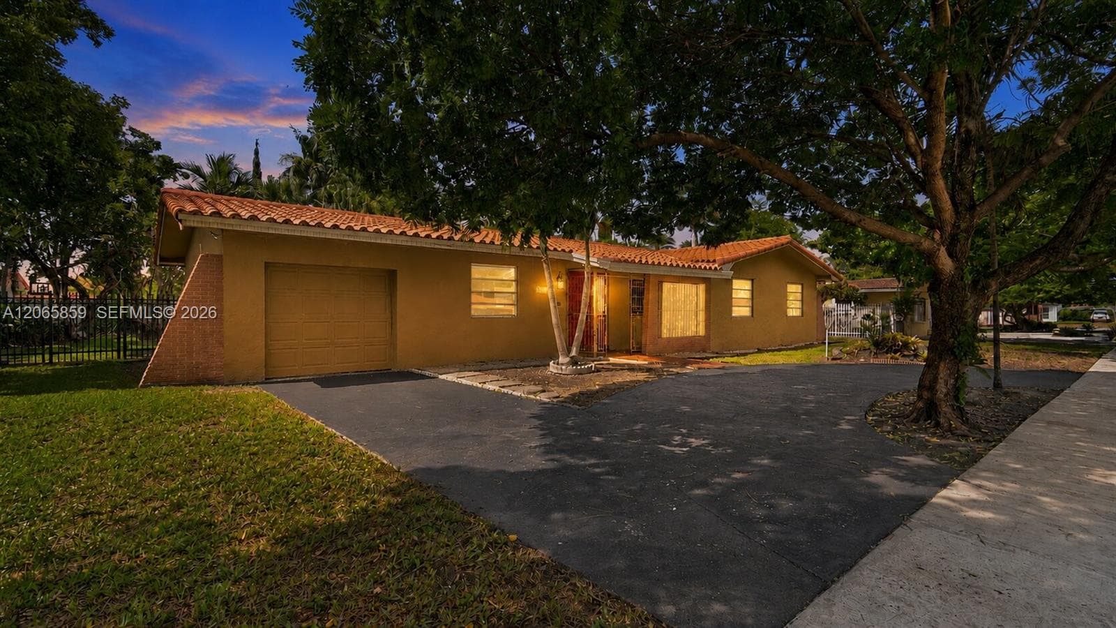 10710 SW 32nd St, Miami FL 33165 - Miami, FL - Photo 1