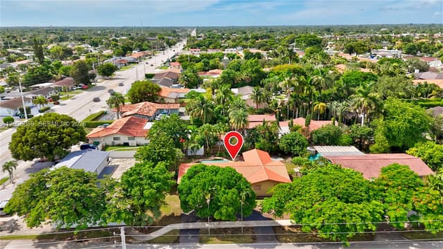 10710 SW 32nd St, Miami FL 33165 - Miami, FL - Photo 4