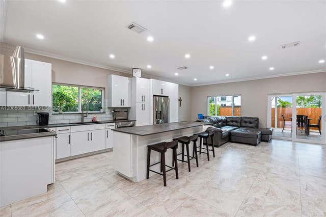 15717 SW 138th Ter, Miami FL 33196 - Miami, FL - Photo 3