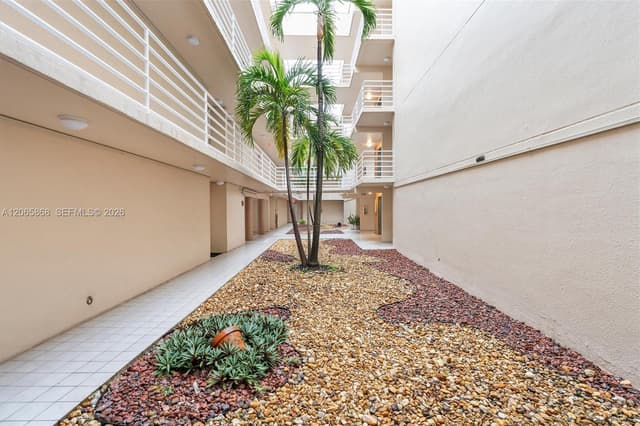 8050 NW 8th St # 1110, Miami FL 33126 - Miami, FL - Photo 4
