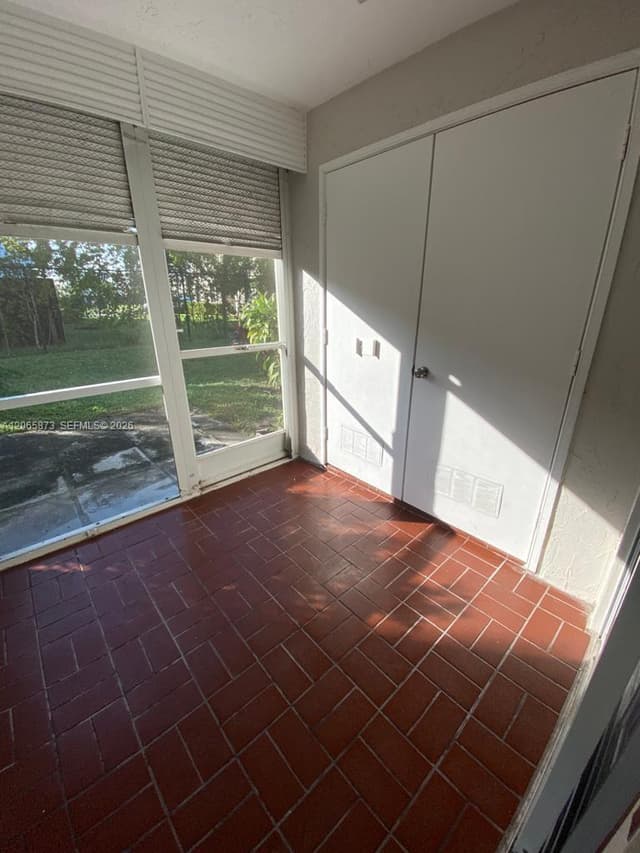446 NE 210th Cir Ter # 6A, Miami FL 33179 - Miami, FL - Photo 7