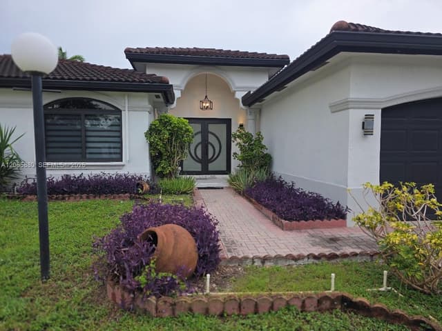 15101 SW 180th Ter, Miami FL 33187 - Miami, FL - Photo 2