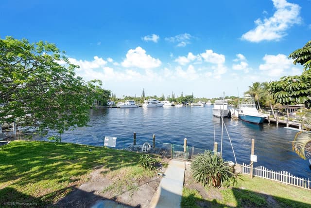 2141 SW 23RD Avenue, Fort Lauderdale FL 33312 - Fort Lauderdale, FL - Photo 2