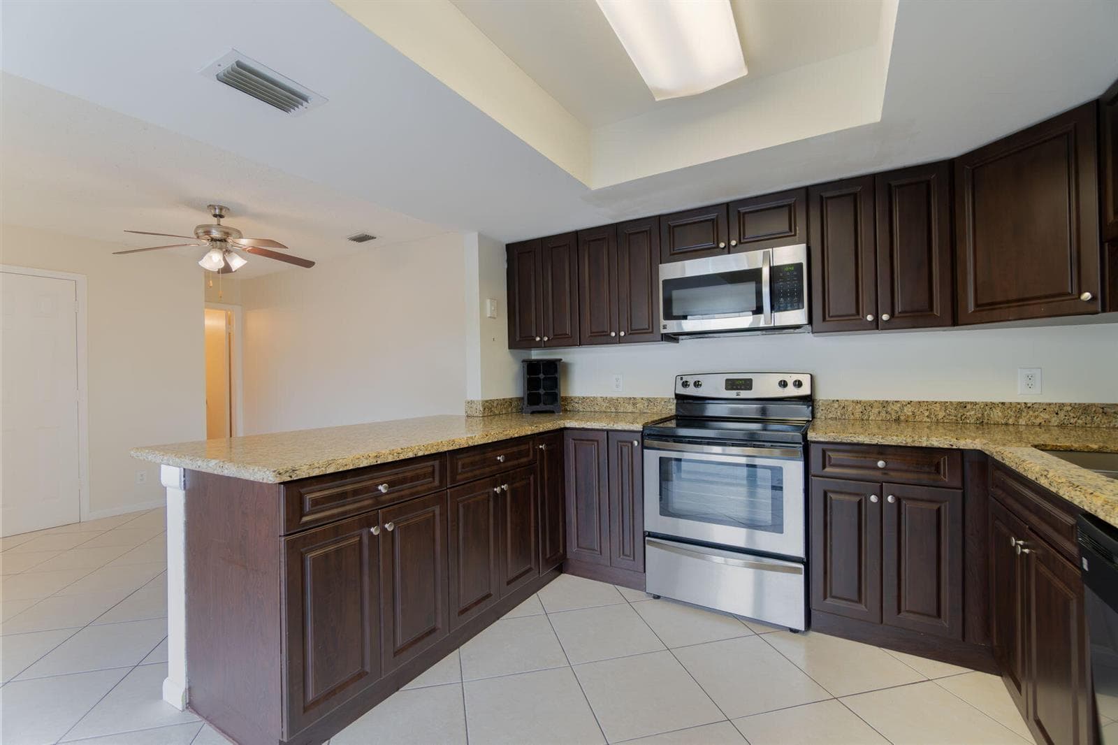 1530 Shaker Circle, Wellington FL 33414 - Wellington, FL - Photo 1