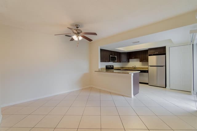 1530 Shaker Circle, Wellington FL 33414 - Wellington, FL - Photo 4