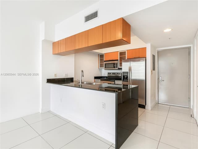 1750 N Bayshore Dr # 5309, Miami FL 33132 - Miami, FL - Photo 6