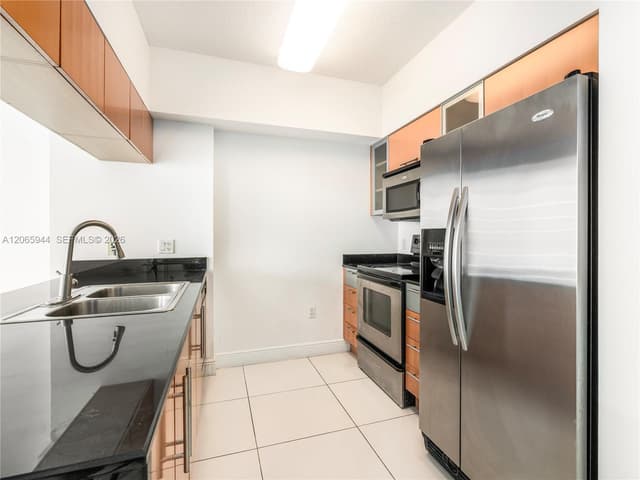1750 N Bayshore Dr # 5309, Miami FL 33132 - Miami, FL - Photo 5