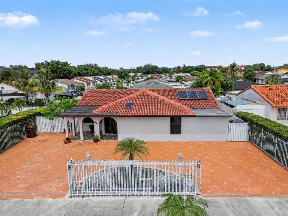 7961 W 6th Ave, Hialeah FL 33014 - Hialeah, FL - Photo 1