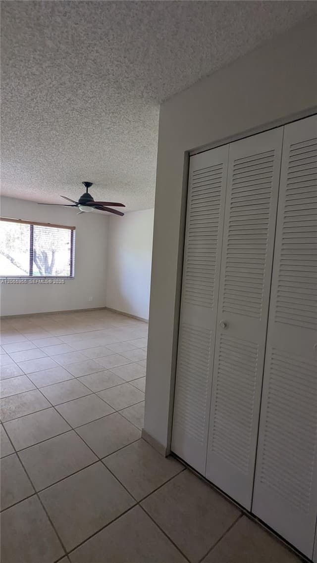 460 Lakeview Dr # 4, Weston FL 33326 - Weston, FL - Photo 7