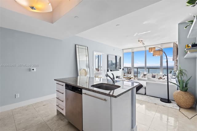 888 Biscayne Blvd # 4203, Miami FL 33132 - Miami, FL - Photo 6