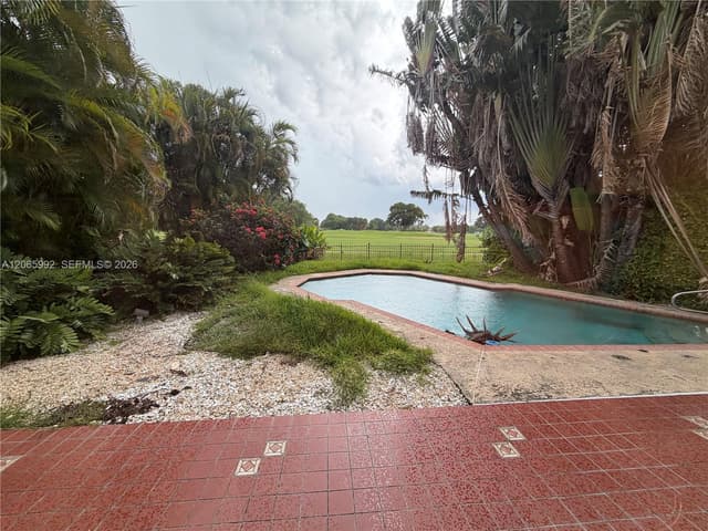 485 S Shore Dr, Miami Beach FL 33141 - Miami Beach, FL - Photo 7