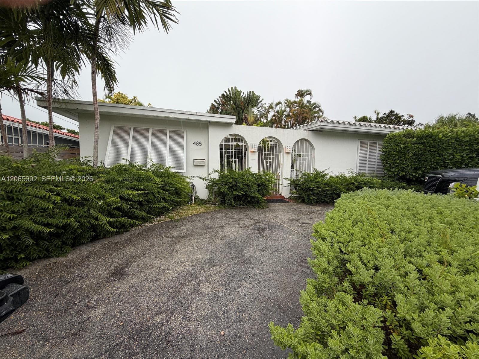 485 S Shore Dr, Miami Beach FL 33141 - Miami Beach, FL - Photo 1