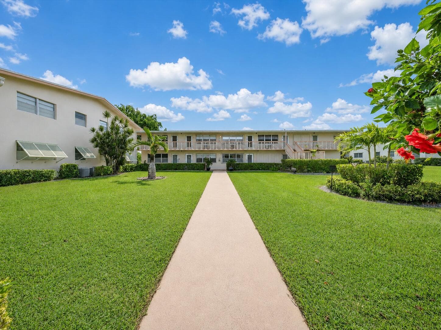 43 BERKSHIRE B, West Palm Beach FL 33417 - West Palm Beach, FL - Photo 1