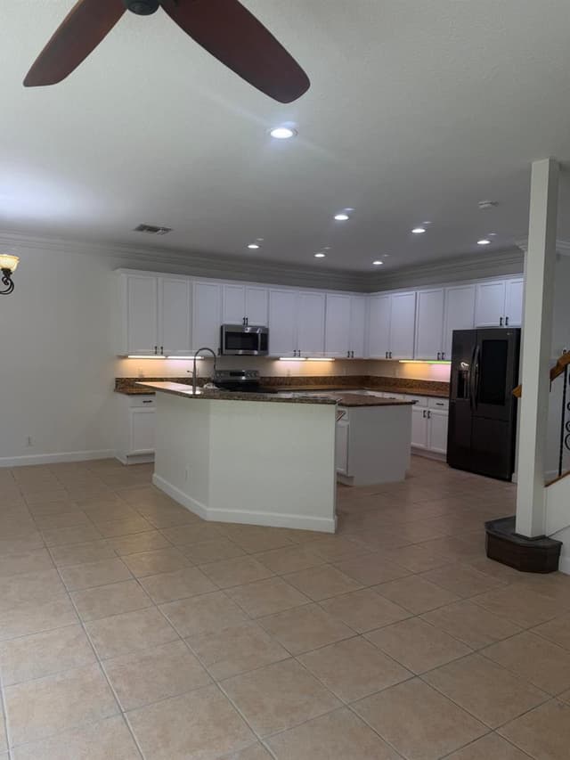 307 BERENGER Walk, Royal Palm Beach FL 33414 - Royal Palm Beach, FL - Photo 5