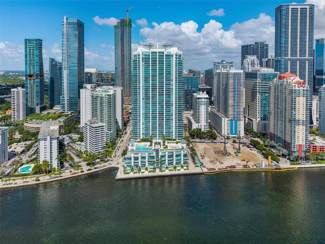 1331 Brickell Bay Dr # 4107, Miami FL 33131 - Miami, FL - Photo 2