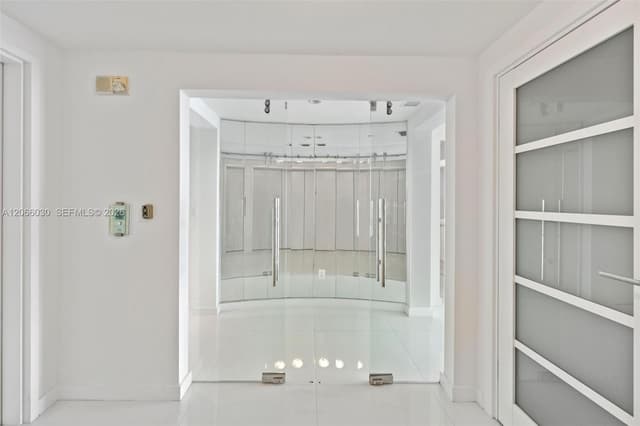 1331 Brickell Bay Dr # 4107, Miami FL 33131 - Miami, FL - Photo 4