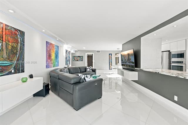 1360 S Ocean Blvd # 2305, Pompano Beach FL 33062 - Pompano Beach, FL - Photo 7