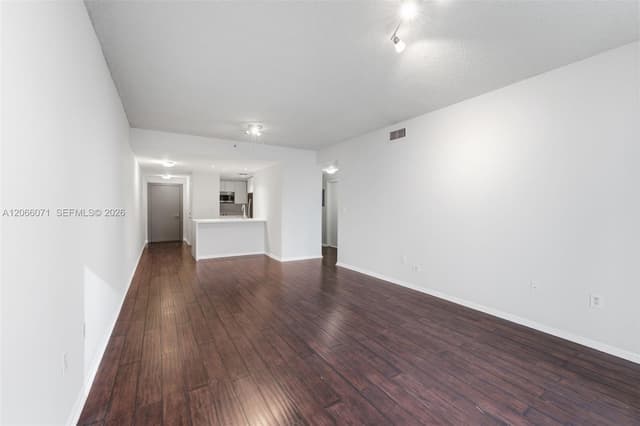 185 SE 14th Ter # 1010, Miami FL 33131 - Miami, FL - Photo 5