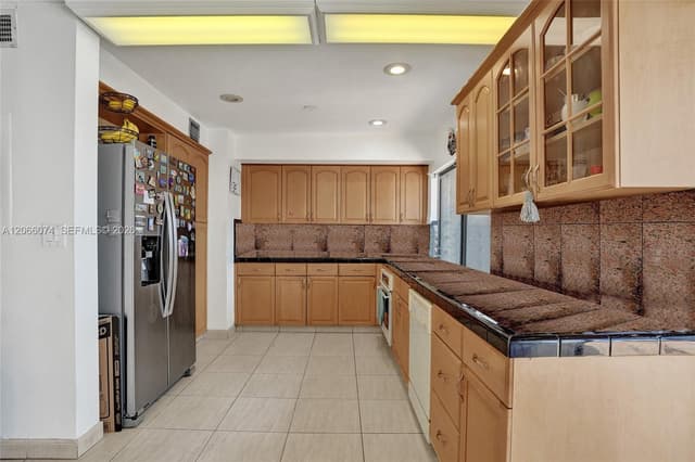 3003 Lakewood Ln, Hollywood FL 33021 - Hollywood, FL - Photo 4