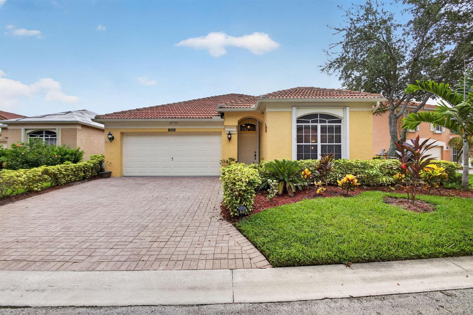 8058 Via Hacienda, Riviera Beach FL 33418 - Riviera Beach, FL - Photo 1
