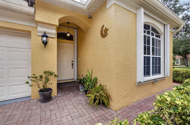 8058 Via Hacienda, Riviera Beach FL 33418 - Riviera Beach, FL - Photo 5