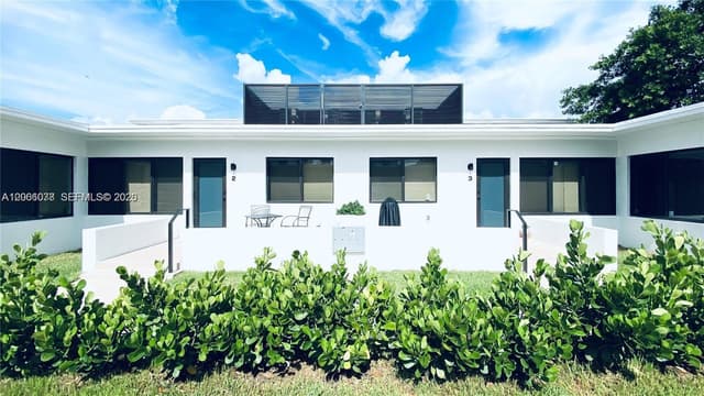 1765 Normandy Dr, Miami Beach FL 33141 - Miami Beach, FL - Photo 2