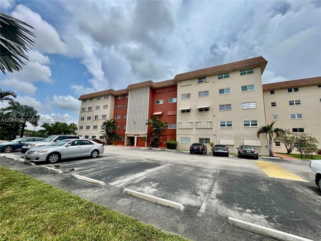 5300 Washington St # U503, Hollywood FL 33021 - Hollywood, FL - Photo 2