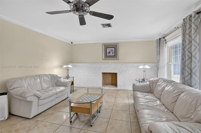 801 Ixora Ln, Plantation FL 33317 - Plantation, FL - Photo 6