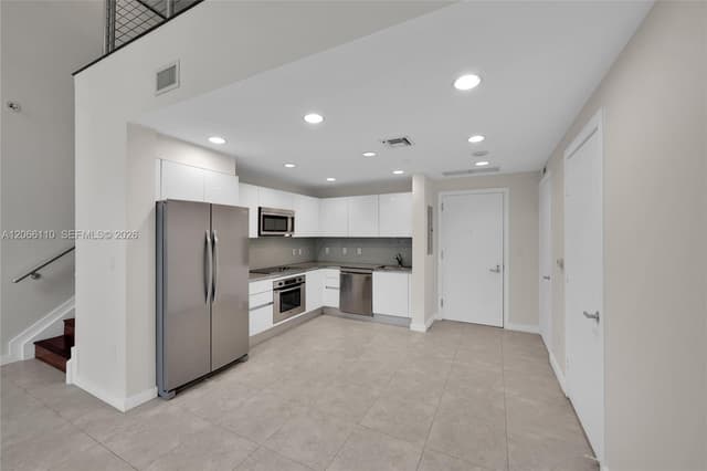 1060 Brickell Ave # 815, Miami FL 33131 - Miami, FL - Photo 4