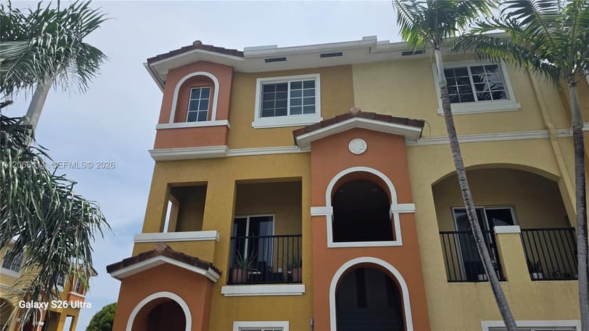 141 NW 2nd Ave # 2, Hallandale Beach FL 33009
