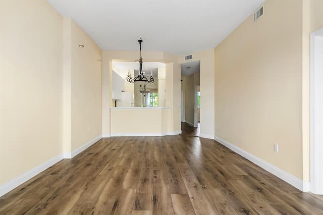 7904 Trent Drive # 410, Tamarac FL 33321 - Tamarac, FL - Photo 3