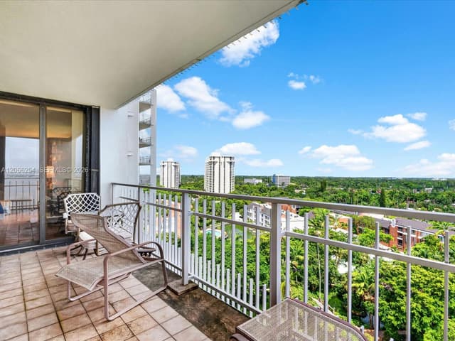 4000 Towerside Ter # 1407, Miami FL 33138 - Miami, FL - Photo 3