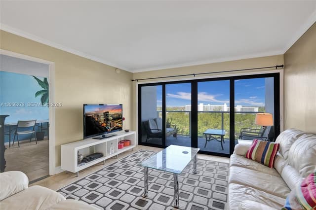 1401 N Riverside Dr # 1005, Pompano Beach FL 33062 - Pompano Beach, FL - Photo 2