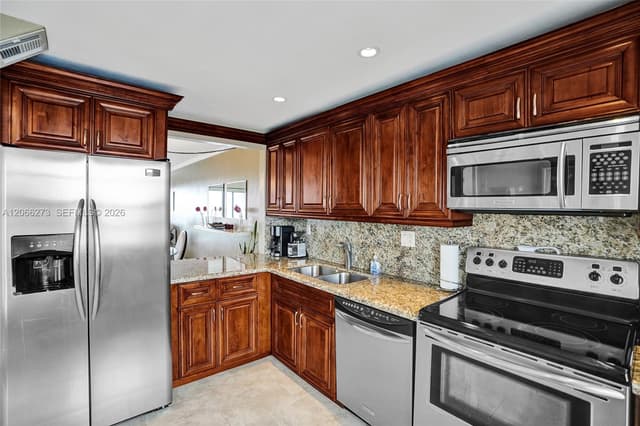 1401 N Riverside Dr # 1005, Pompano Beach FL 33062 - Pompano Beach, FL - Photo 5
