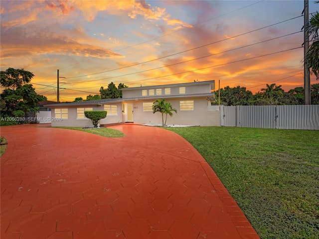 8241 SW 12th Ter, Miami FL 33144 - Miami, FL - Photo 2