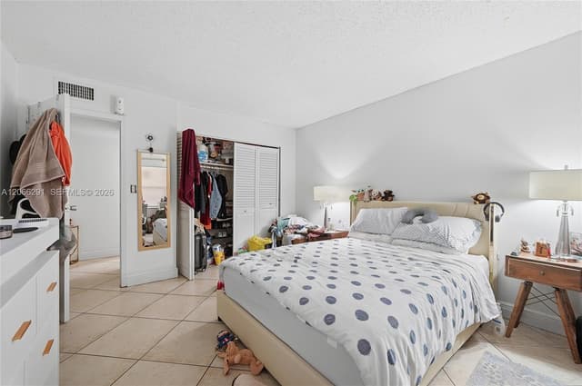 18101 NW 68th Ave # B105, Hialeah FL 33015 - Hialeah, FL - Photo 7